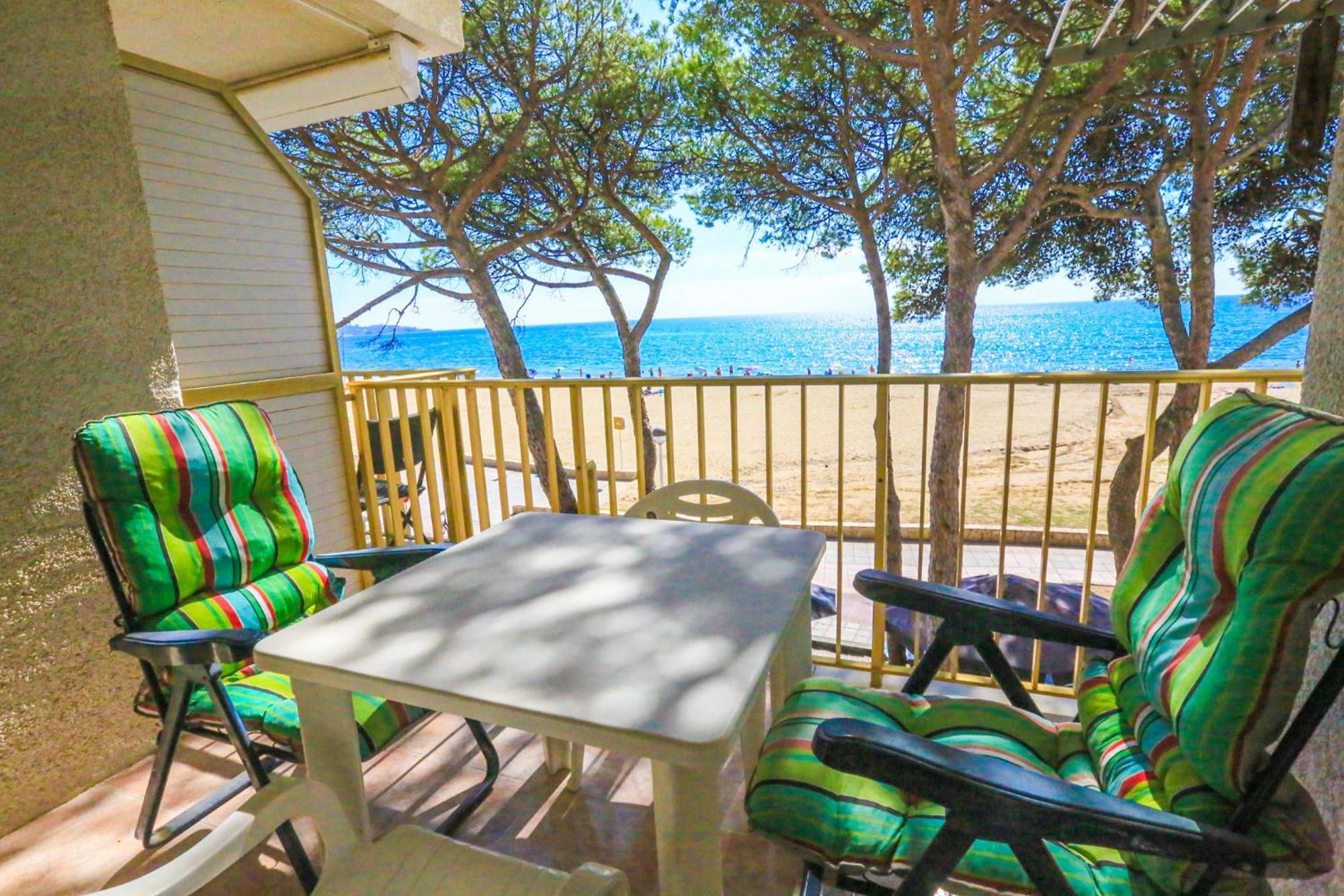 Litoral Costa Dorada - Playmar Only Families Cambrils Exterior foto